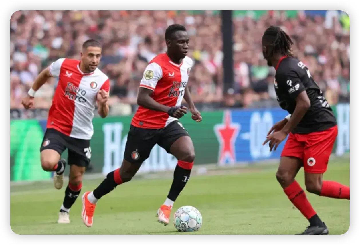 Van Gaal’s Vision: Building a Dominant Midfield